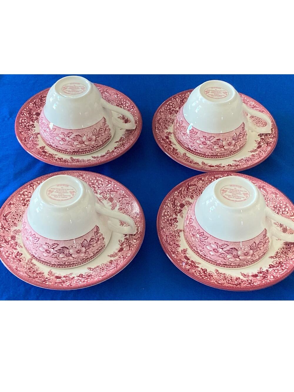 Wedgewood Tea Coffee Cup/ Saucer Set 4 Mayfair William Sanoma  England Red White